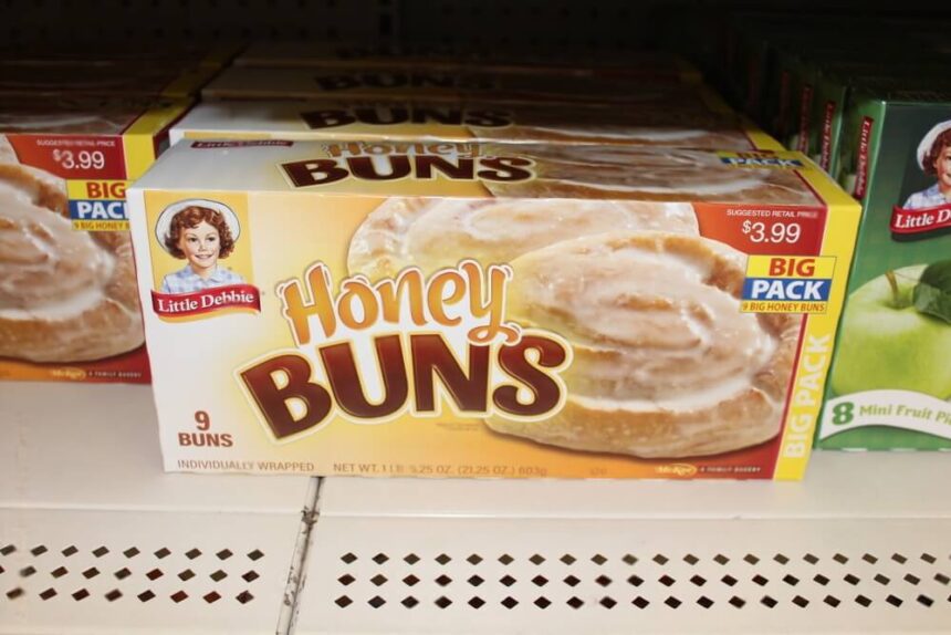 Can Cats Eat Honey Buns